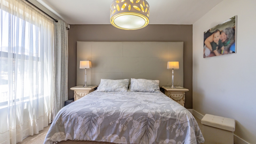 3 Bedroom Property for Sale in Heldervue Western Cape